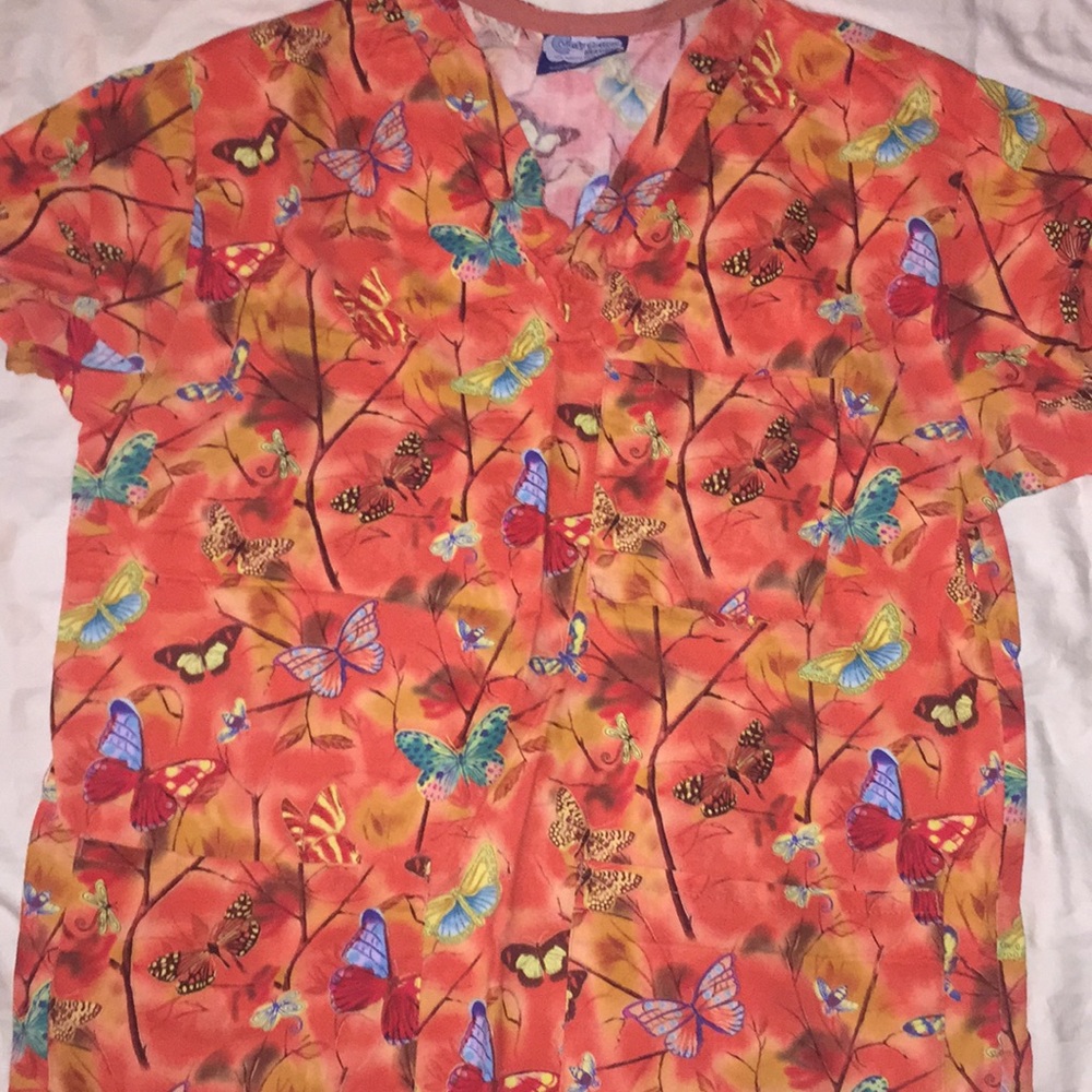 Gorgeous women’s scrub top